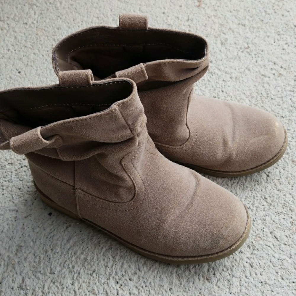Tan boots